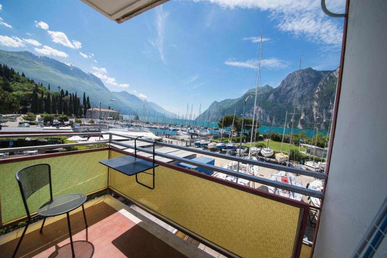 Residence Cristine Riva del Garda Exterior foto